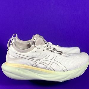 Asics Gel Nimbus 25 Women’s Size 10 Cream/Fawn Running Shoes 1012B356